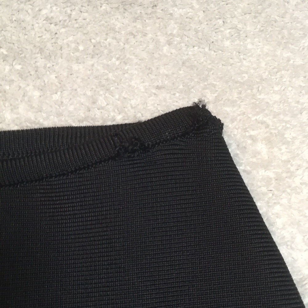 Herve Leger black bandage bodycon skirt - Picture 10 of 11